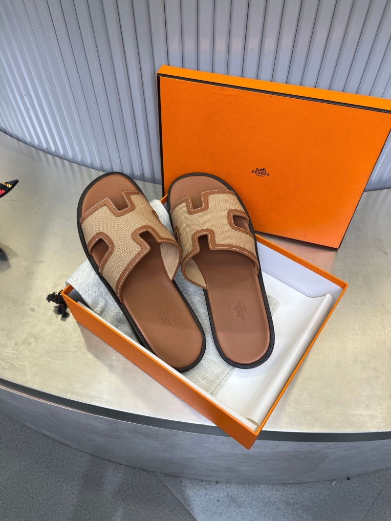 H**me5 slippers